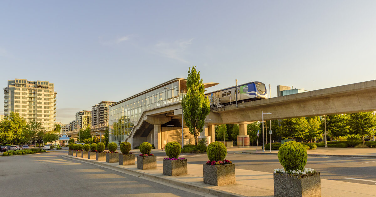 Optimized manitoba flag business