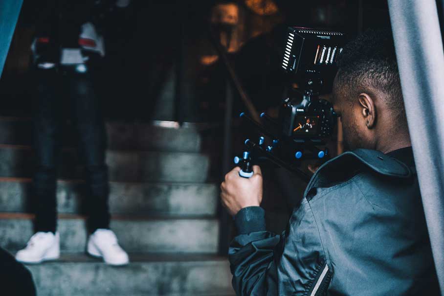 entertainment-work-visa Man Working in Canada in the Entertainment Industry